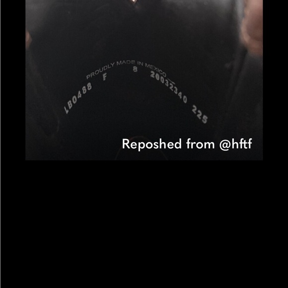 Brown Western Heeled Boots - Picture 14 of 16